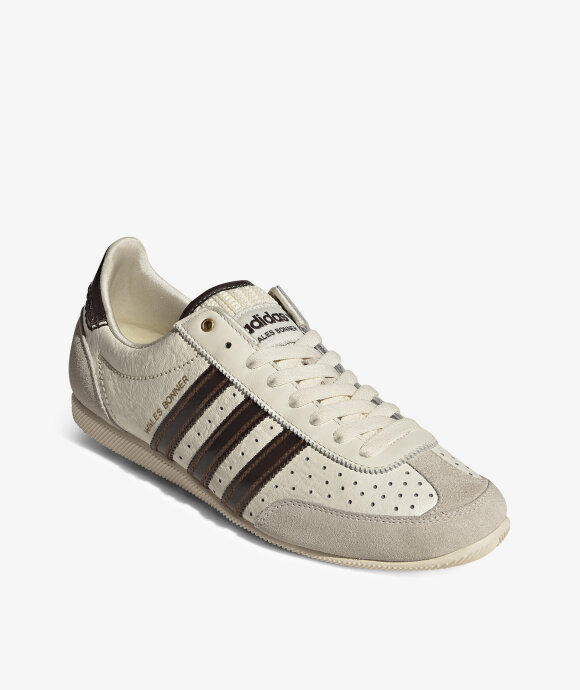 adidas Originals  - WB Japan