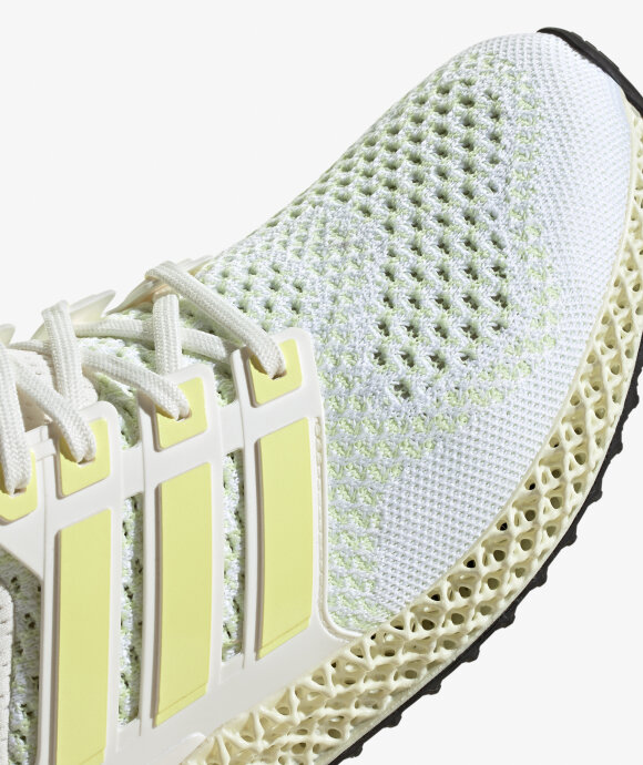 adidas Originals  - Ultra4D