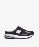 Shipping Worldwide - New Balance M2002RMA - Norse Store