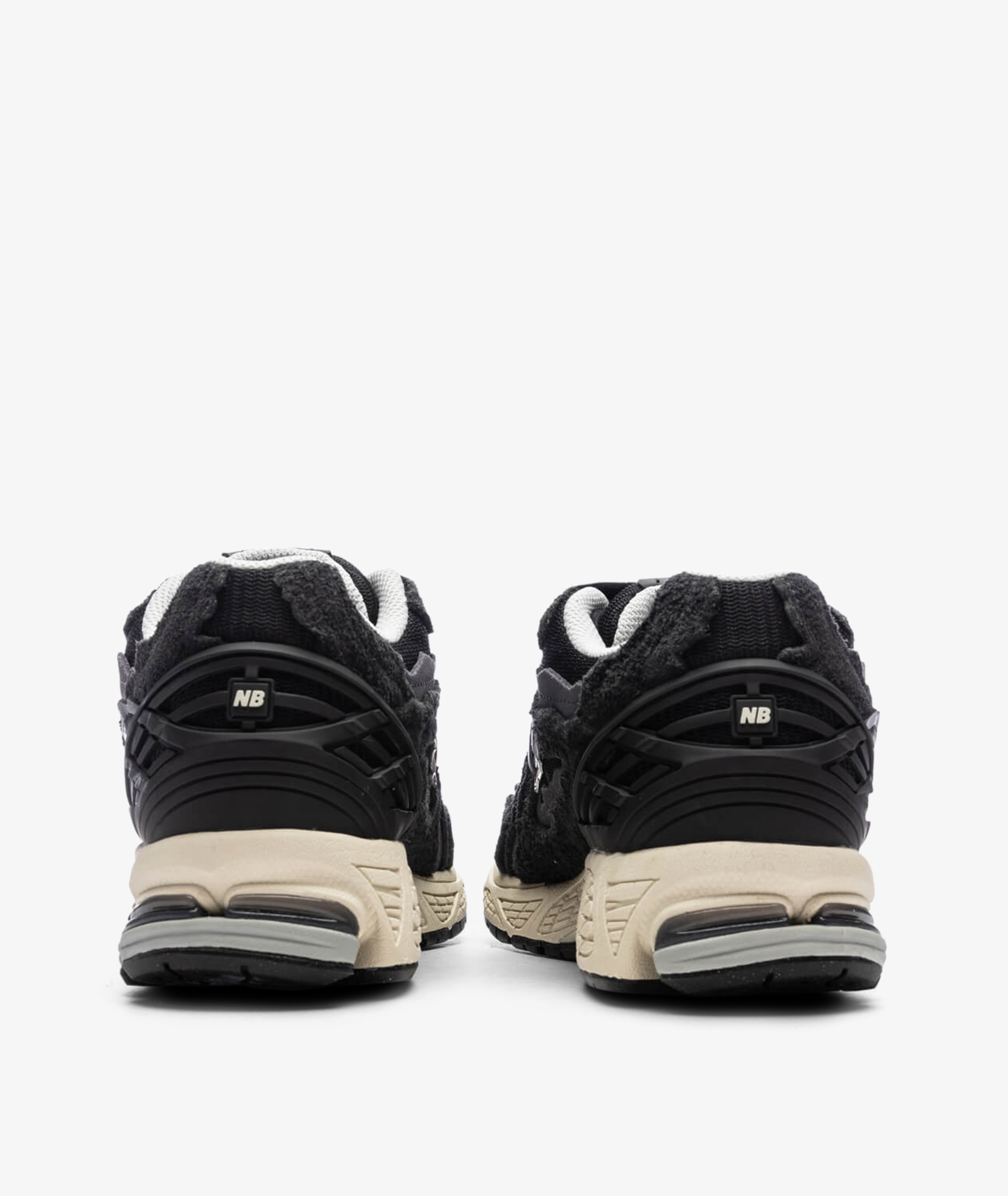 Norse Store | Shipping Worldwide - New Balance M1906DD - BLACK