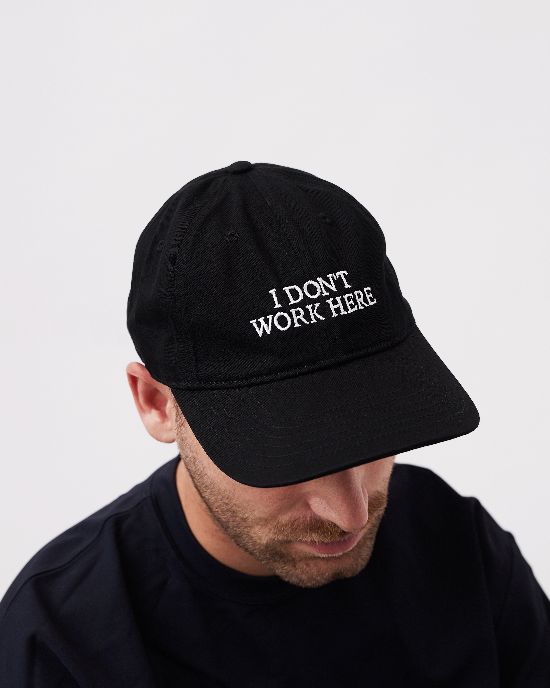 IDEA BOOKS I DON'T WORK HERE CAP-