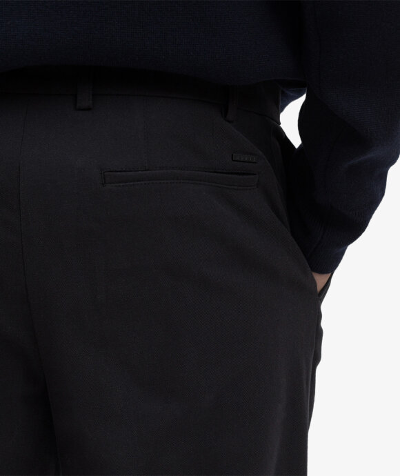 Norse Projects - Benn Relaxed Cotton Wool Twill Pleated Trouser