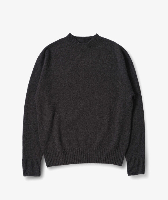 Margaret Howell - SEAMLESS CREW NECK MERINO CASHMERE