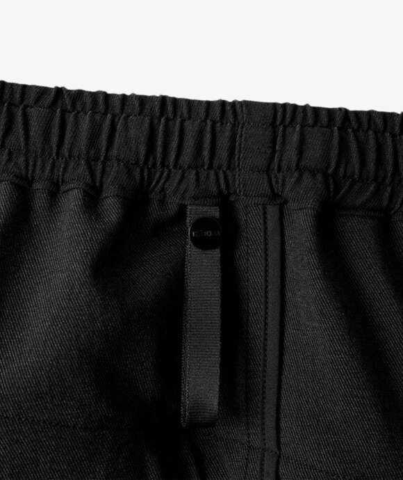 TEÄTORA - Wallet Pants CITY GHOST CODE