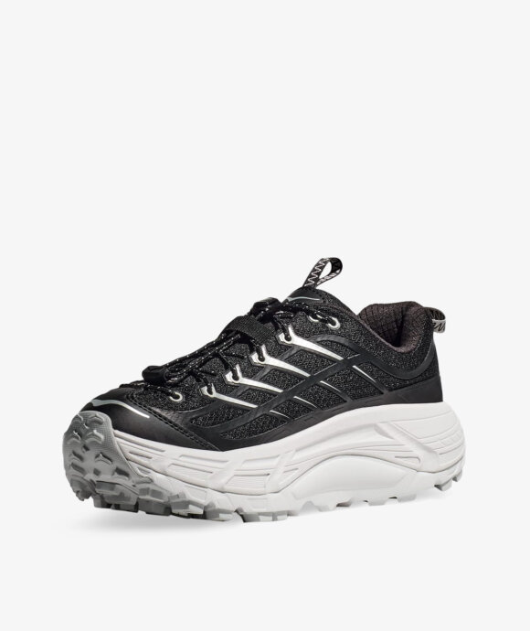 HOKA One One - Mafate Three2