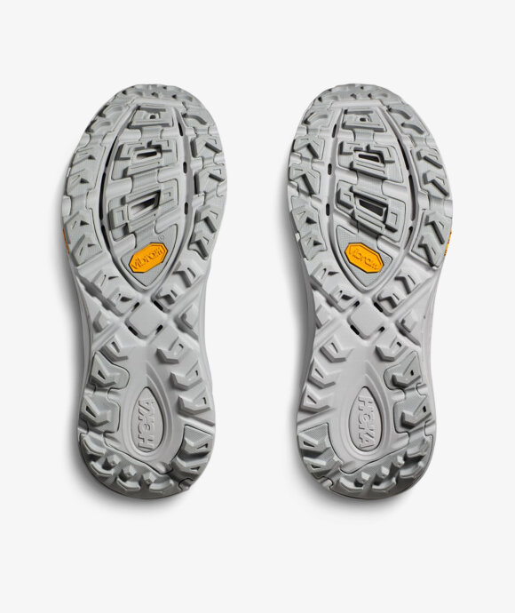 HOKA One One - Mafate Three2